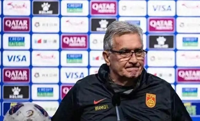 国足换帅倒计时:伊万下课已不可逆,足协解约免赔偿金