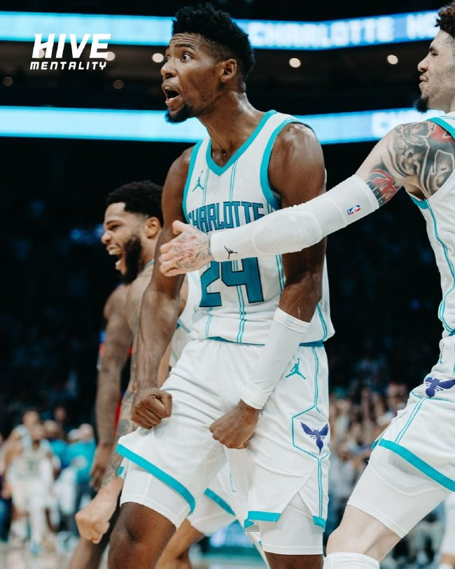 米勒补篮绝杀逆转活塞 火箭27分大胜马刺 米勒补篮绝杀逆转活塞 火箭27分大胜马刺
