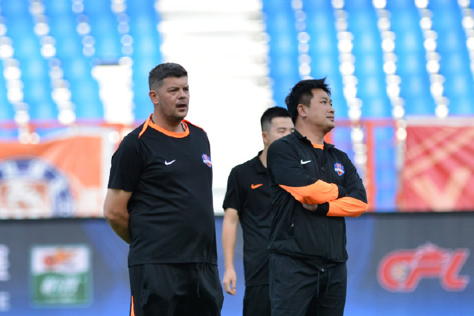 五连败后间歇期苦练,梅州客家夏窗寻枪补防 五连败后间歇期苦练,梅州客家夏窗寻枪补防