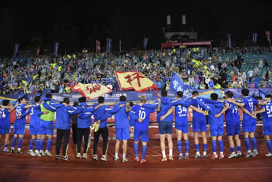 苏超场均8798人超中甲，22198人见证徐州vs连云港爆棚