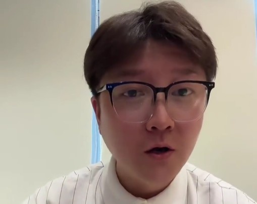 赵鹏:内马尔小腿反复拉伤,能力仍是梅罗外第三人 赵鹏:内马尔小腿反复拉伤,能力仍是梅罗外第三人