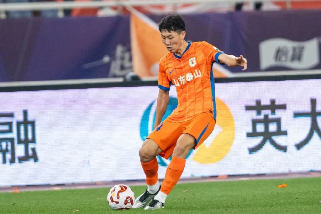 4-2胜浙江止跌但危机未消 泰山未来方向锁定年轻化