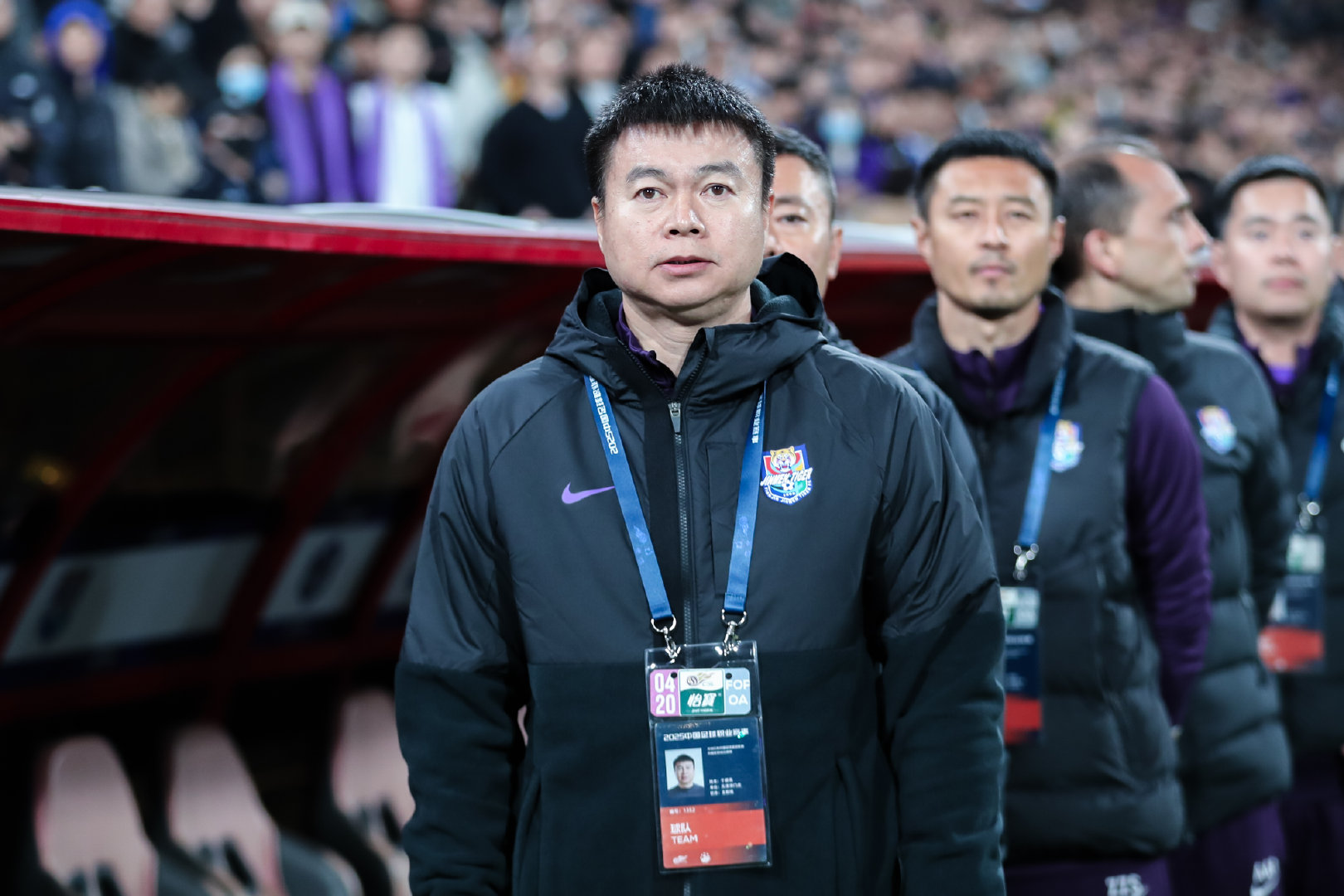 乌龙+点球 津门虎2-0浙江 于根伟被球员抛起 乌龙+点球 津门虎2-0浙江 于根伟被球员抛起