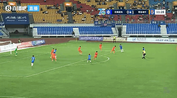闪电两击定半场：刘国宝郑传辉3分钟连入两球 青岛海牛2-1无锡吴钩