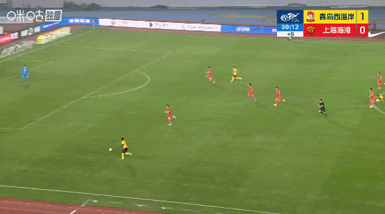 戴维森铲射穿裆颜骏凌 阿齐兹助攻双响 西海岸2-0海港 戴维森铲射穿裆颜骏凌 阿齐兹助攻双响 西海岸2-0海港