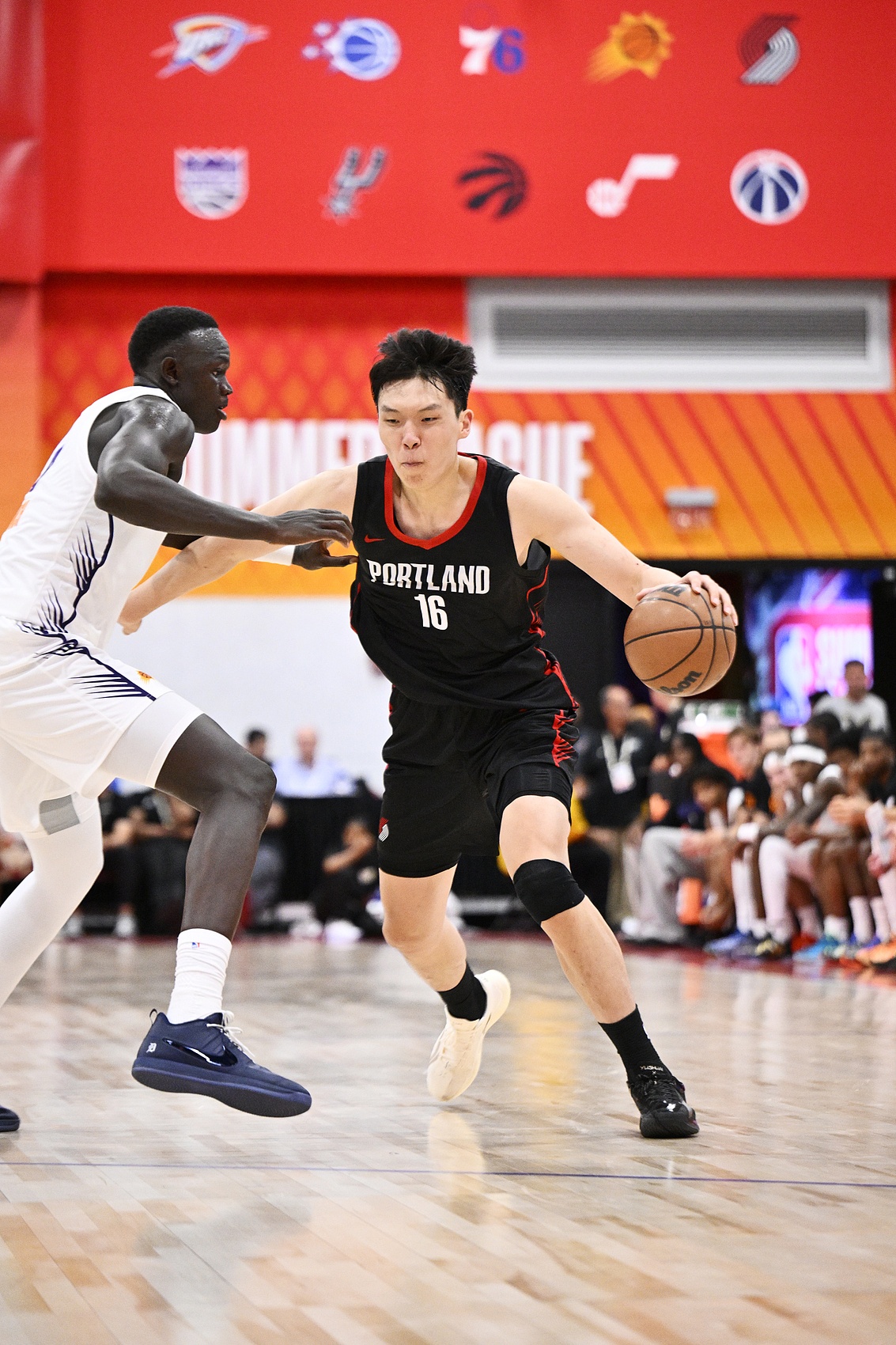 杨瀚森夏联次季首秀12+9+4 三分命中率提升显著 杨瀚森夏联次季首秀12+9+4 三分命中率提升显著