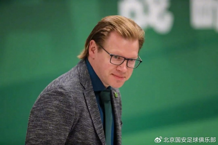 国安首设守门员总教练岗,施蒂尔全权统筹一线+青训门将体系 国安首设守门员总教练岗,施蒂尔全权统筹一线+青训门将体系