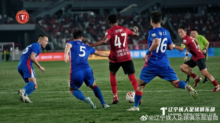 热菲尼奥双响 辽宁铁人楠波湾3-1上海申花 热菲尼奥双响 辽宁铁人楠波湾3-1上海申花