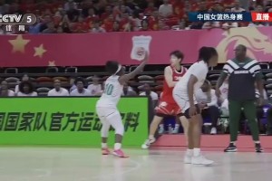 [张子宇杀死比赛]对手没法防！张子宇关键时刻接杨舒予助攻上篮打进，基本杀死比赛
