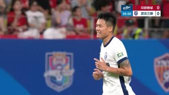 [射门中柱]差一点儿！李昂任意球尝试直接攻门中柱弹出